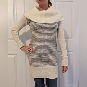 NWT | Candie's | Cowl Neck Sweater Tunic | White & Gray | M